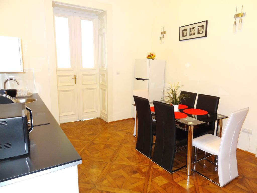 Erzsebet Boulevard Apartment Budapeszt Zewnętrze zdjęcie